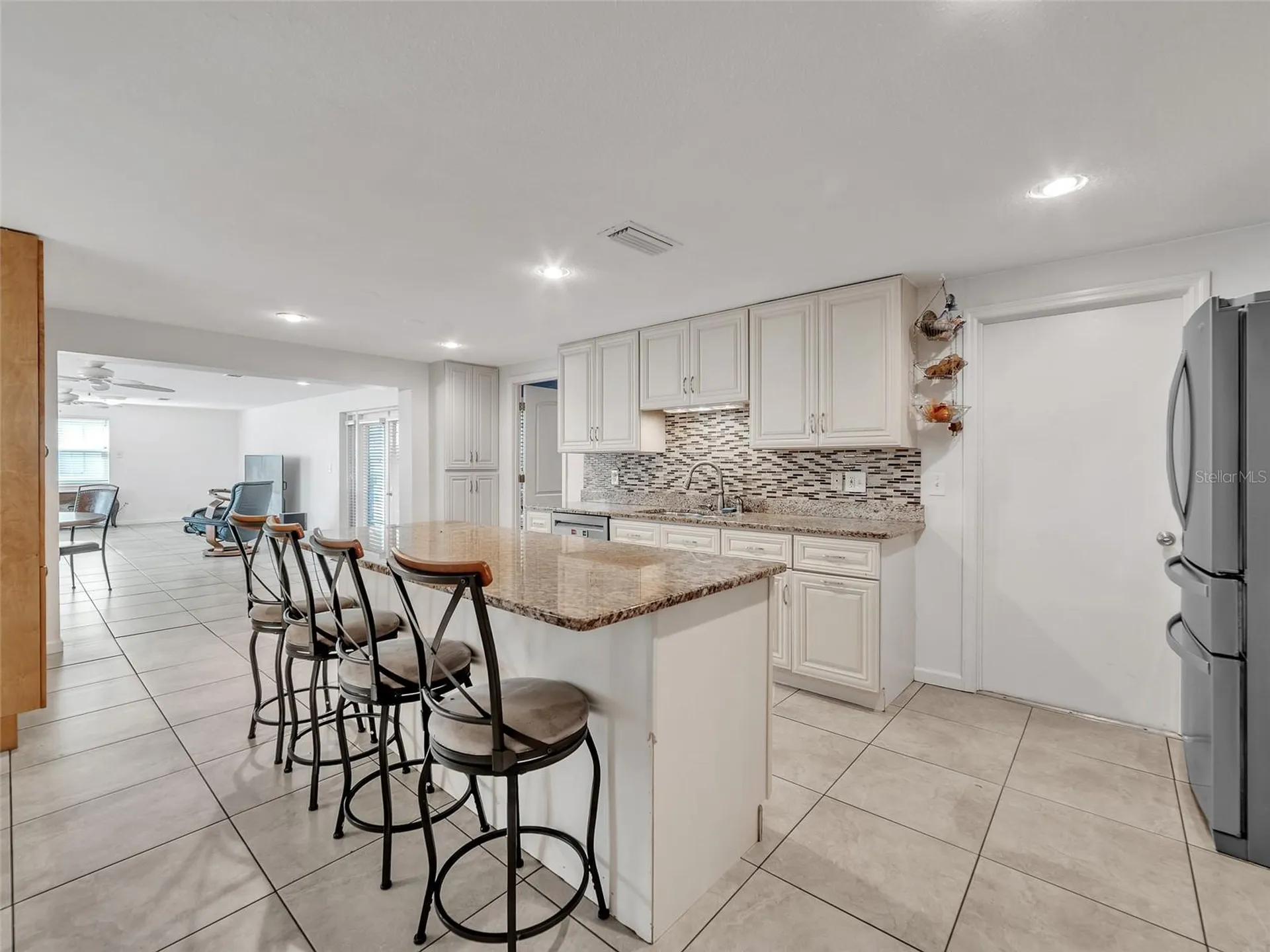 3509 King George Lane Seffner FL 33584