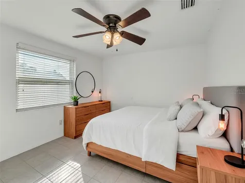 3509 King George Lane Seffner FL 33584