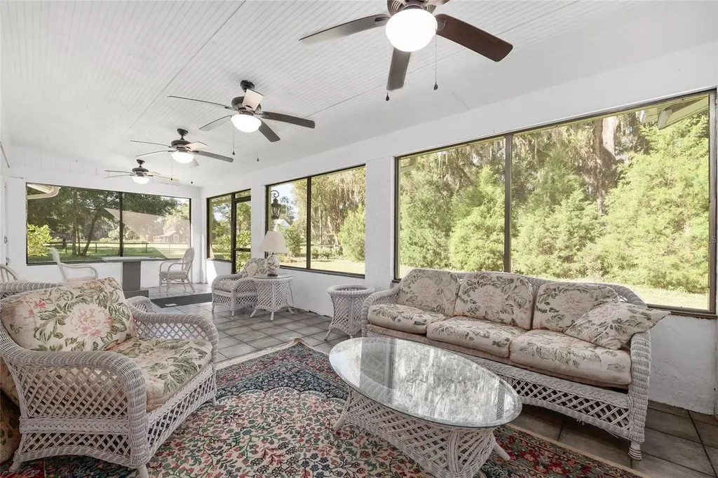 17067 NW Gainesville Road Reddick FL 32686