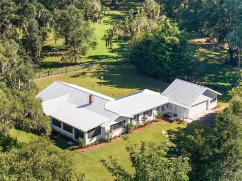 17067 NW Gainesville Road Reddick FL 32686