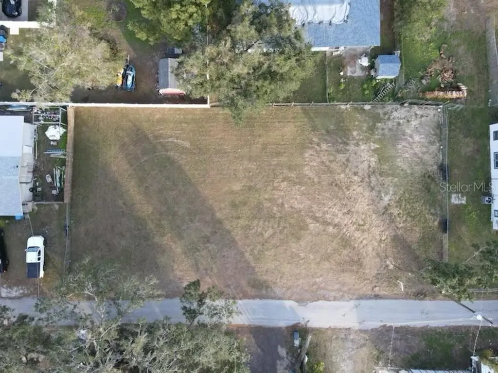 5209 Lime Avenue Seffner FL 33584