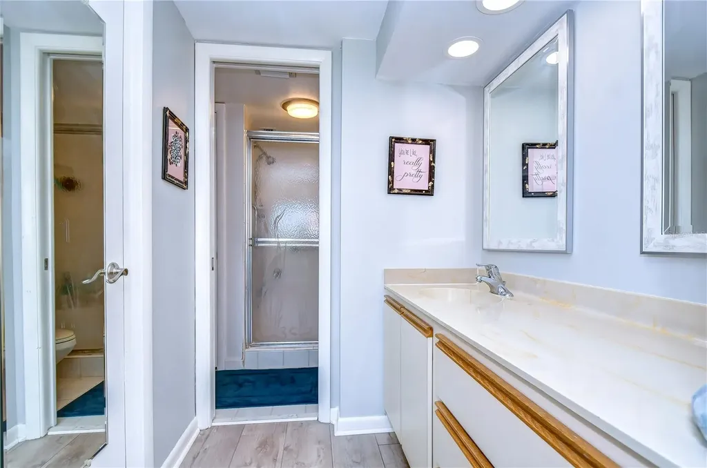 2616 Cove Cay Drive Clearwater FL 33760