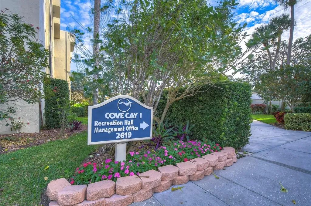 2616 Cove Cay Drive Clearwater FL 33760