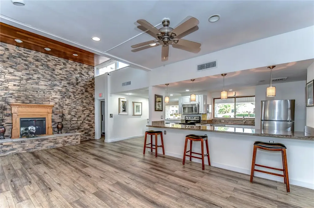 2616 Cove Cay Drive Clearwater FL 33760
