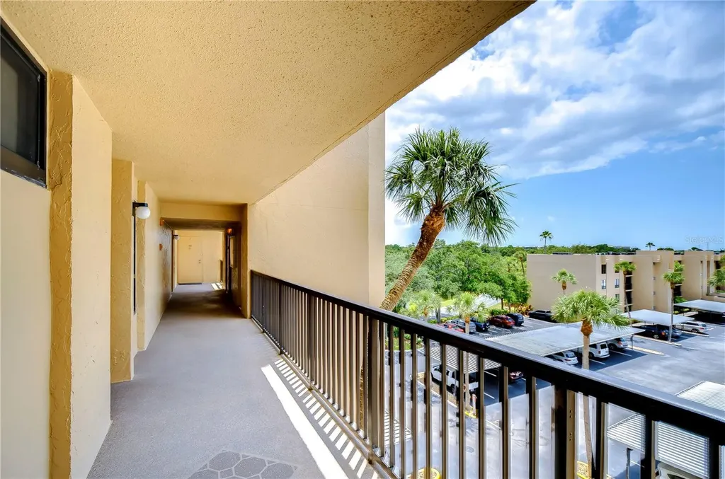 2616 Cove Cay Drive Clearwater FL 33760