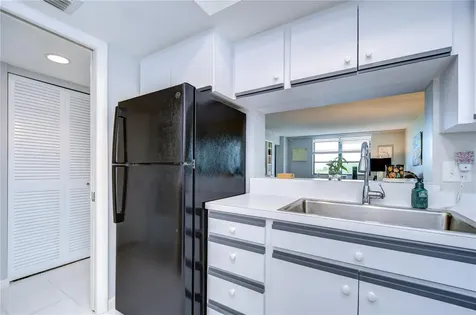 2616 Cove Cay Drive Clearwater FL 33760