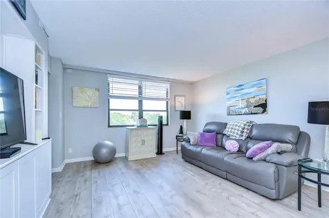2616 Cove Cay Drive Clearwater FL 33760