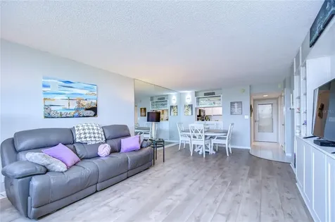 2616 Cove Cay Drive Clearwater FL 33760