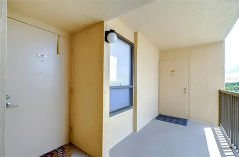 2616 Cove Cay Drive Clearwater FL 33760