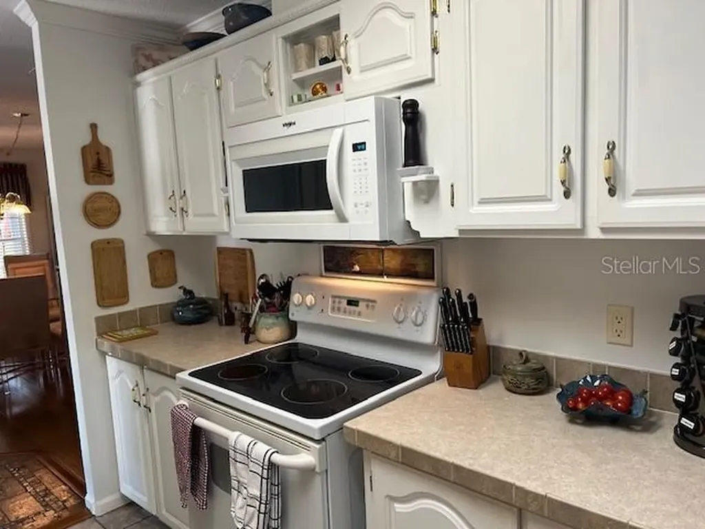 2100 Kings Highway Port Charlotte FL 33980
