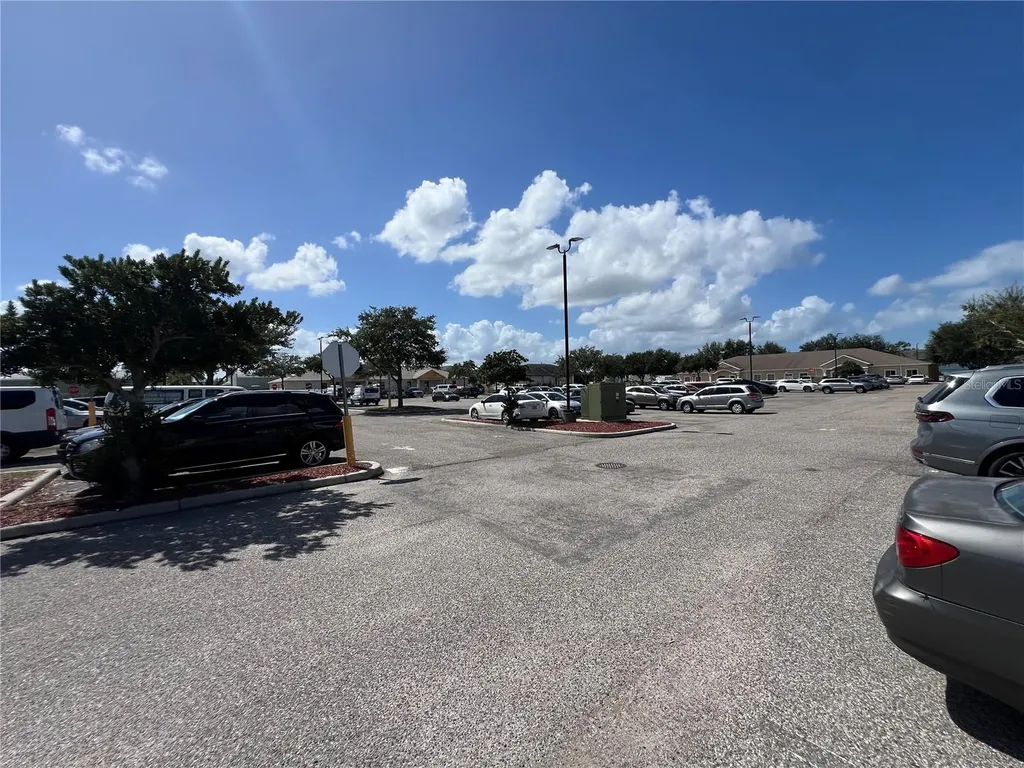 13135 Kings Lake Drive Gibsonton FL 33534