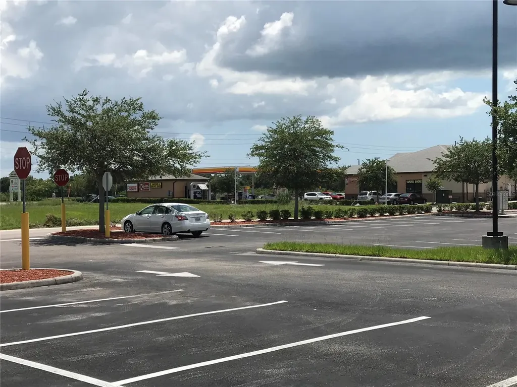 13135 Kings Lake Drive Gibsonton FL 33534