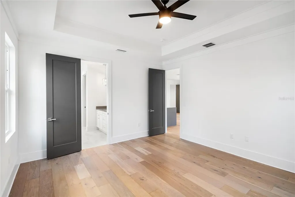 2355 Bahia Vista Street Sarasota FL 34239