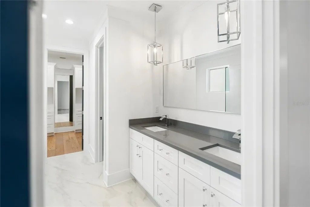 2355 Bahia Vista Street Sarasota FL 34239