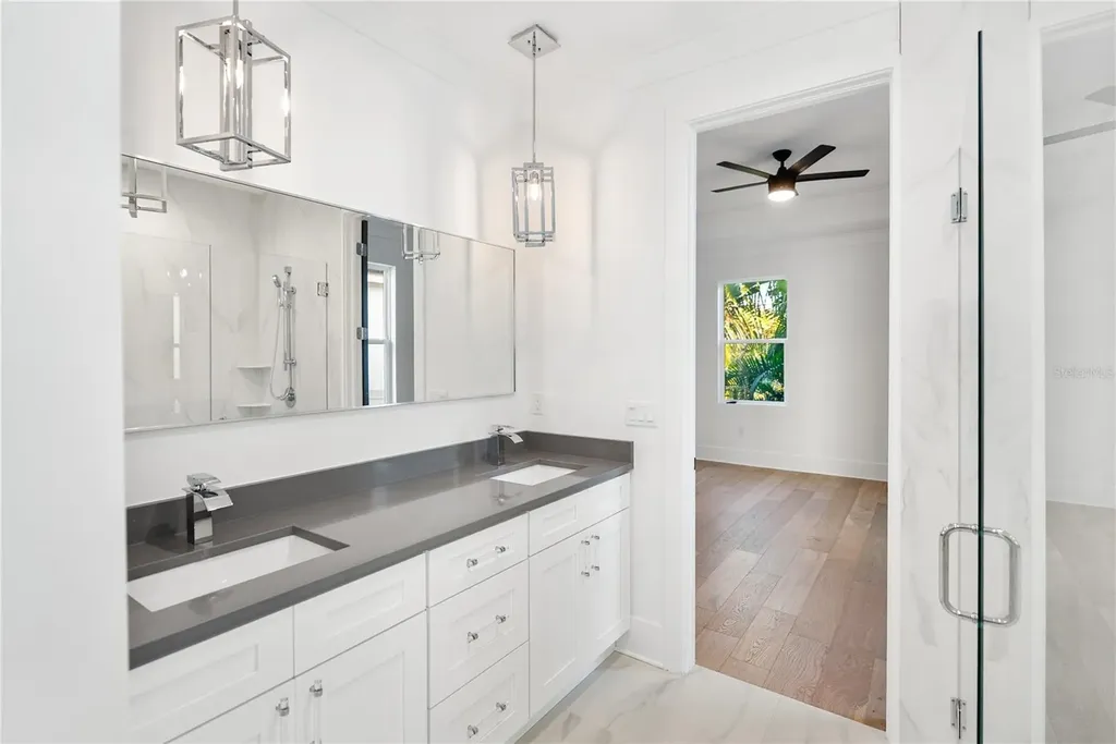 2355 Bahia Vista Street Sarasota FL 34239