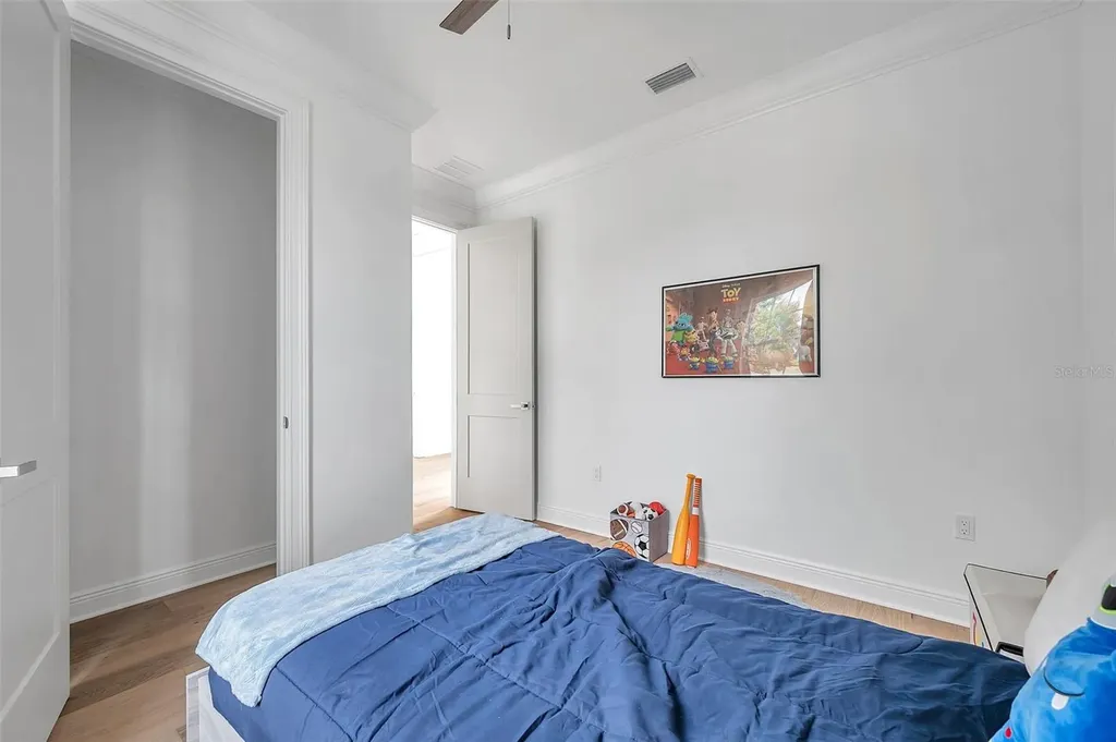 2355 Bahia Vista Street Sarasota FL 34239