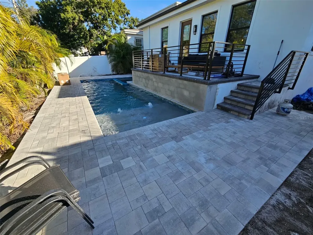 2355 Bahia Vista Street Sarasota FL 34239