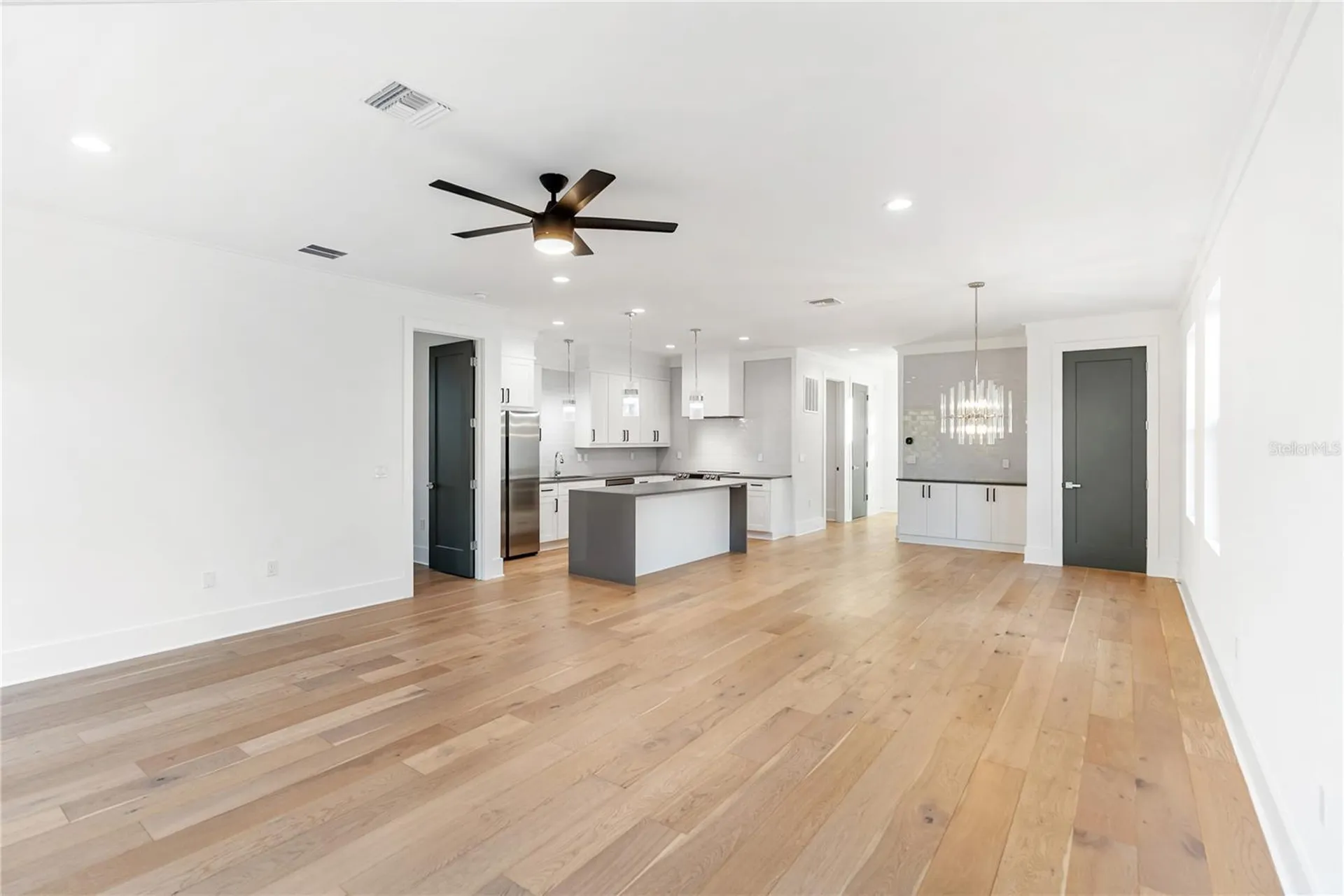 2355 Bahia Vista Street Sarasota FL 34239