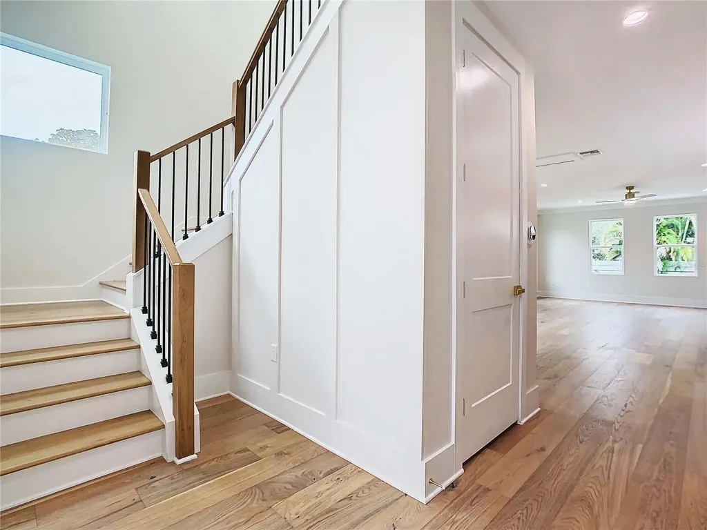 2345 Bahia Vista Street Sarasota FL 34239