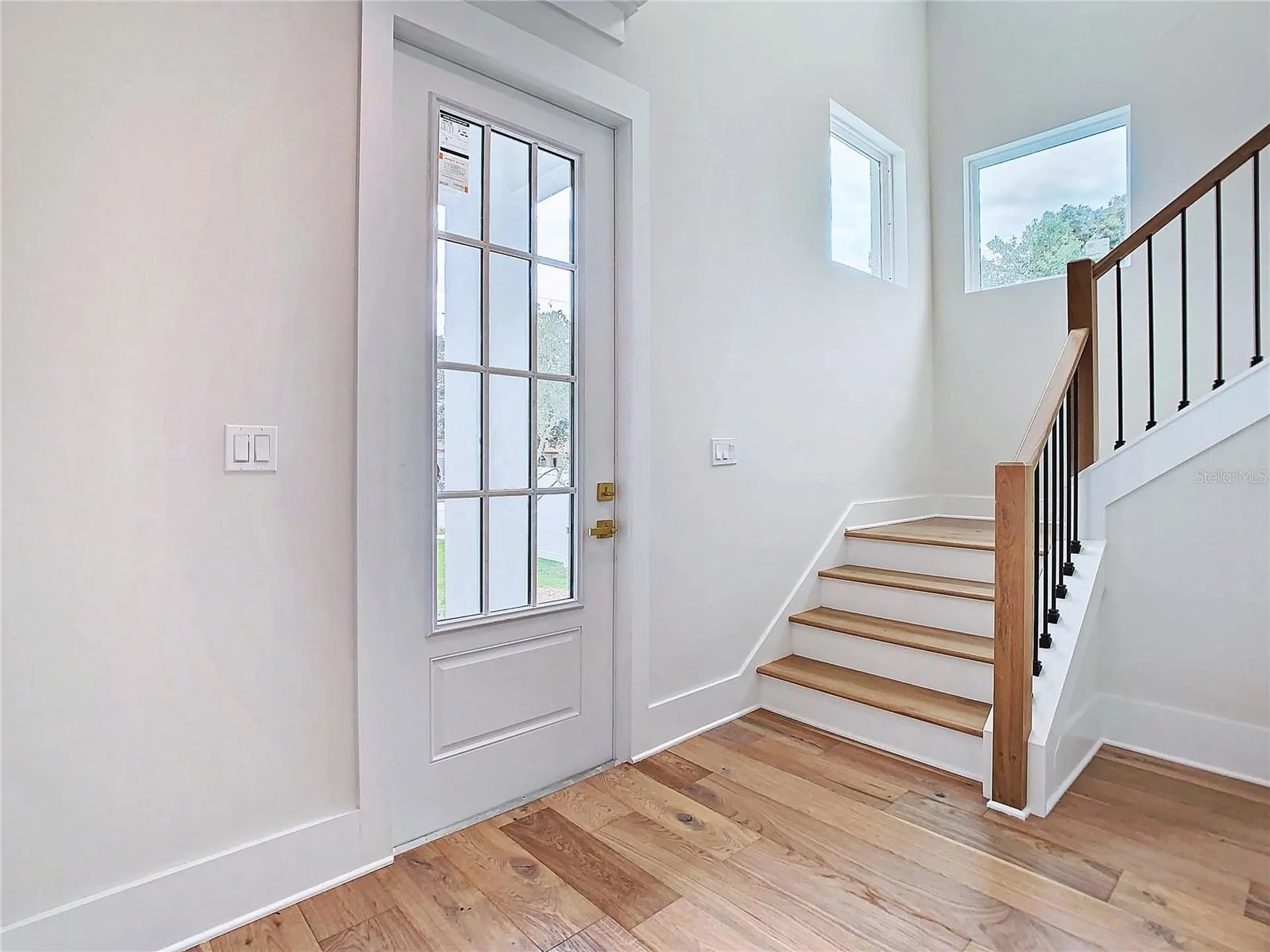 2345 Bahia Vista Street Sarasota FL 34239