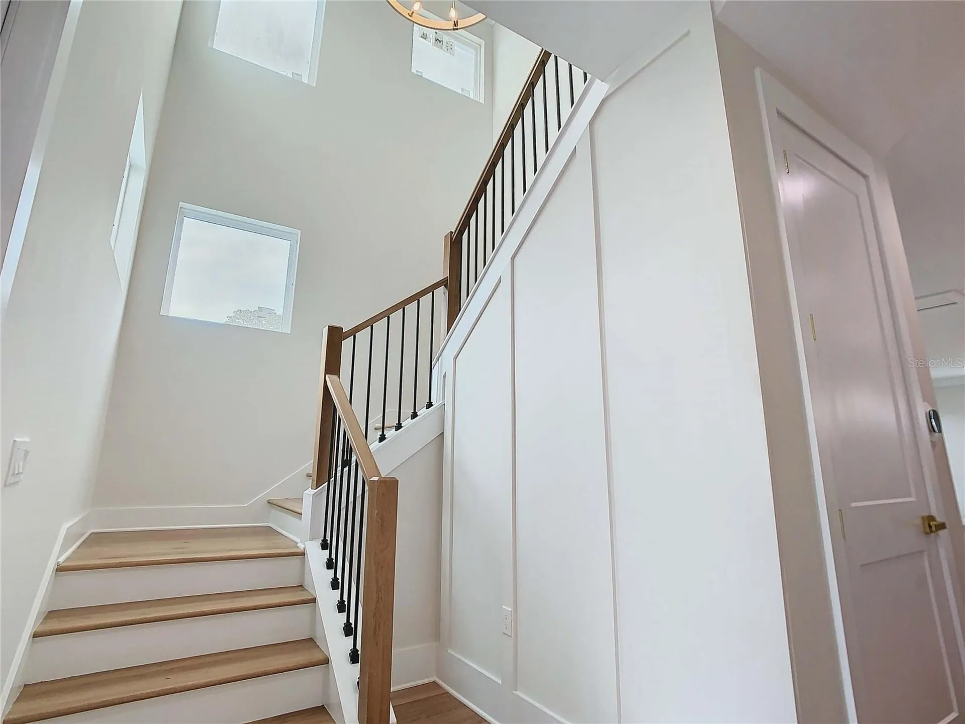 2345 Bahia Vista Street Sarasota FL 34239