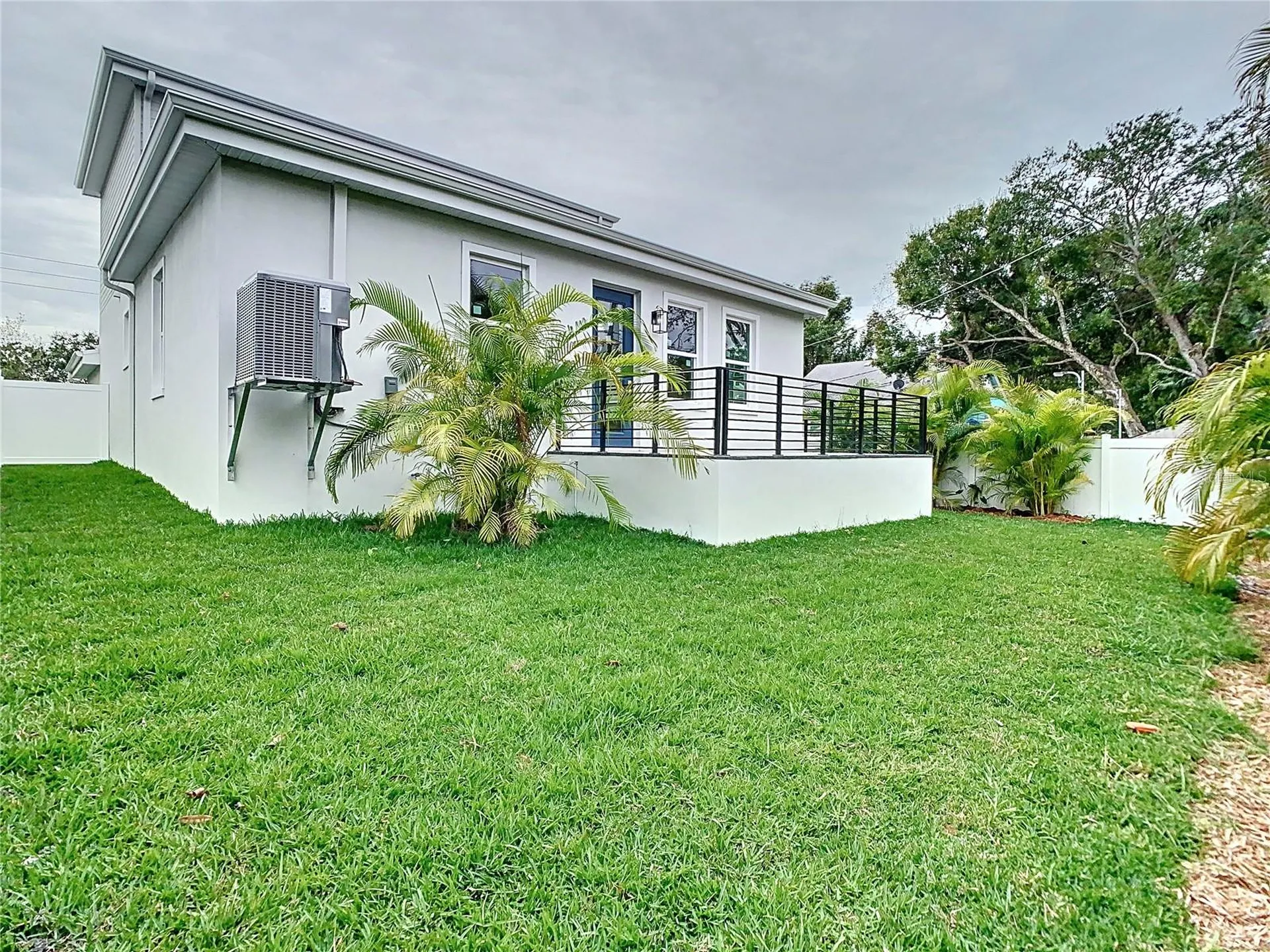 2345 Bahia Vista Street Sarasota FL 34239