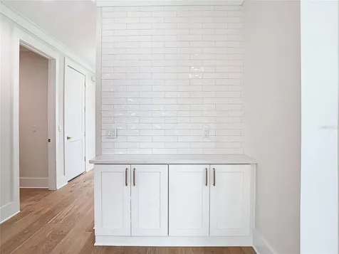 2345 Bahia Vista Street Sarasota FL 34239