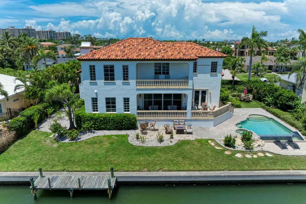550 Yardarm Lane Longboat Key FL 34228