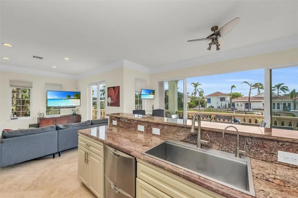 550 Yardarm Lane Longboat Key FL 34228