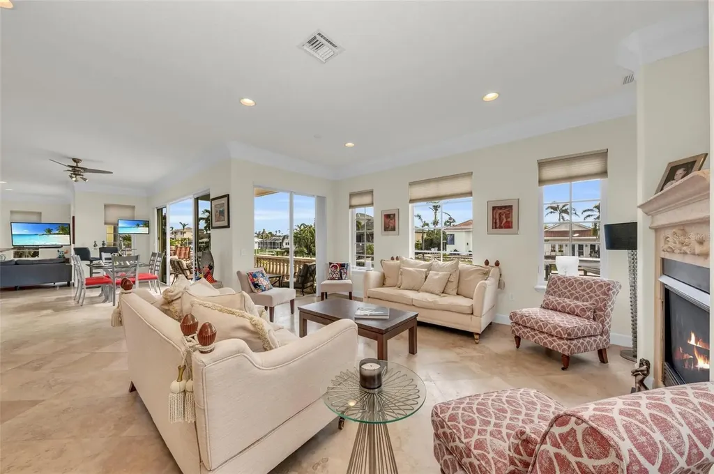 550 Yardarm Lane Longboat Key FL 34228