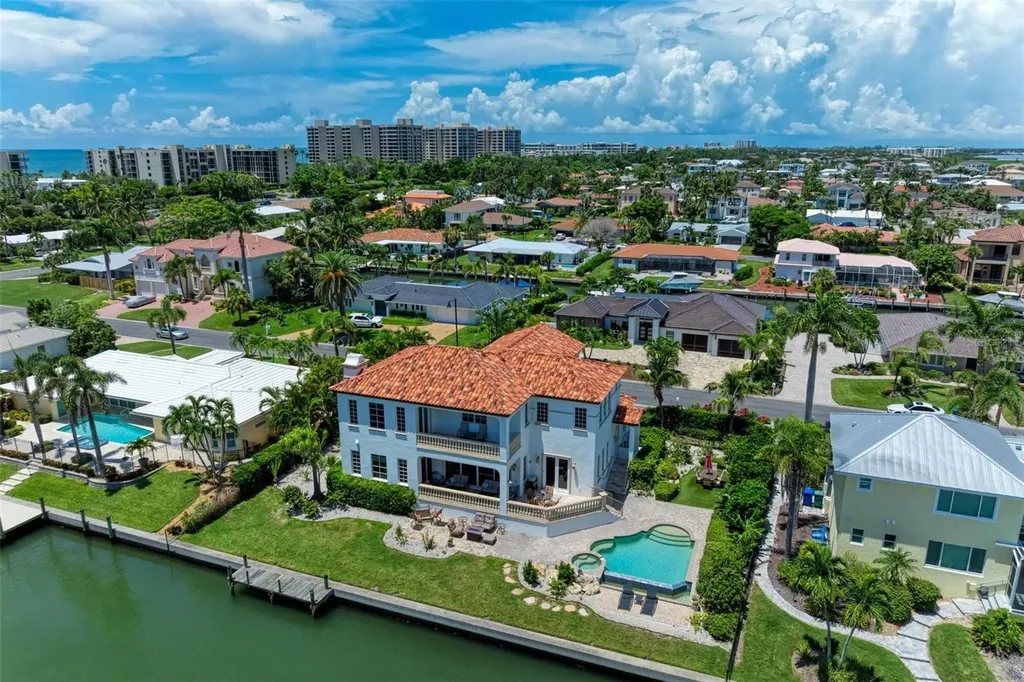 550 Yardarm Lane Longboat Key FL 34228