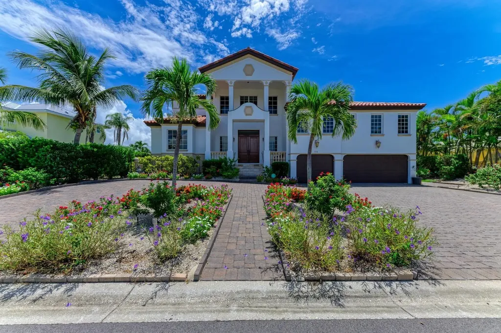 550 Yardarm Lane Longboat Key FL 34228