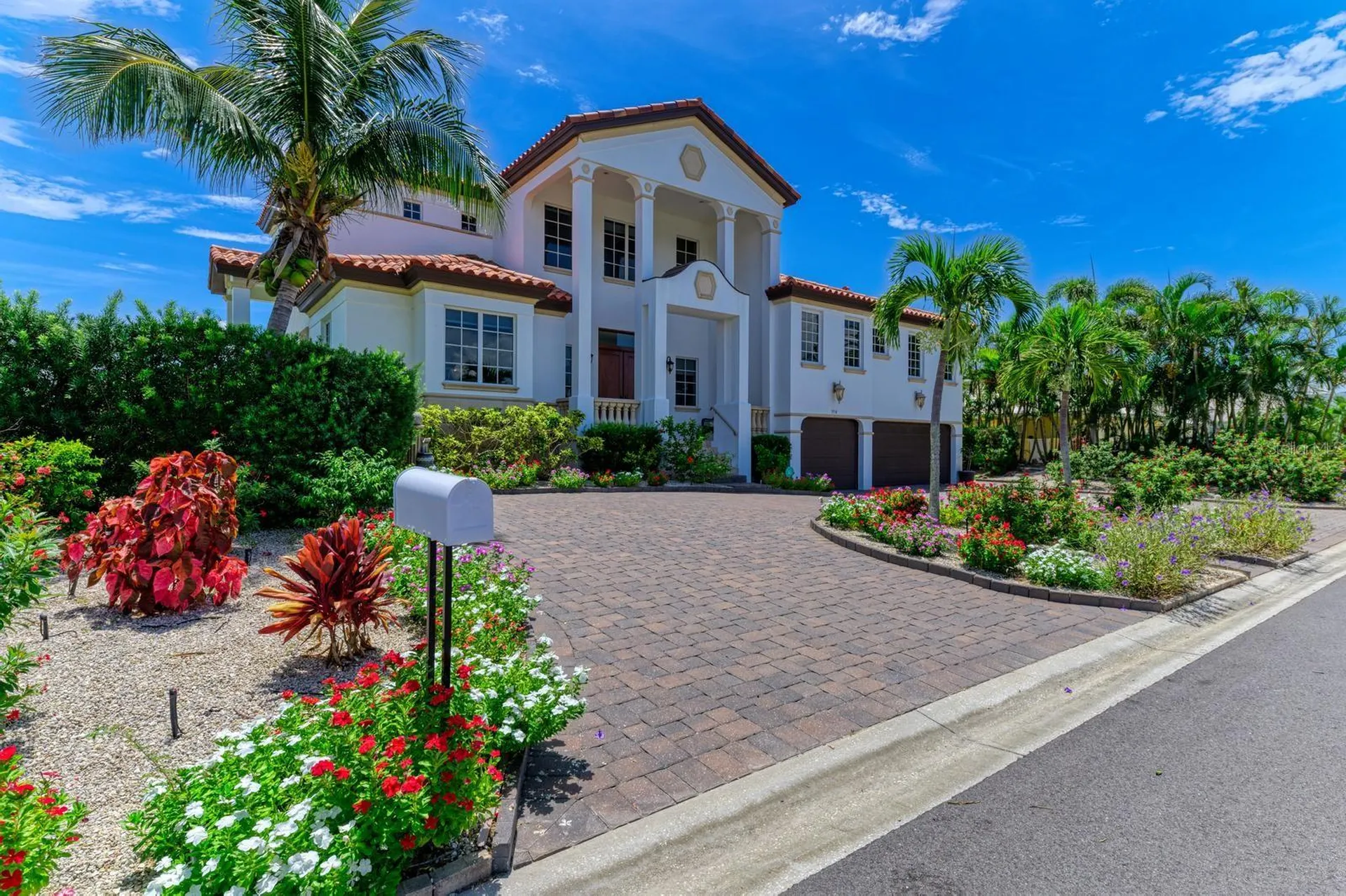 550 Yardarm Lane Longboat Key FL 34228