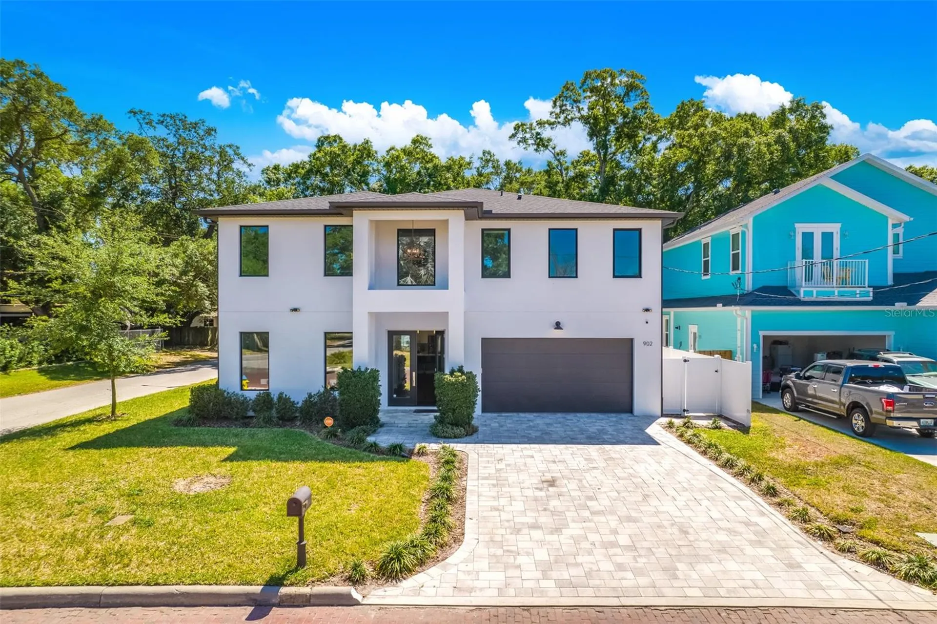 902 W Plymouth Street Tampa FL 33603