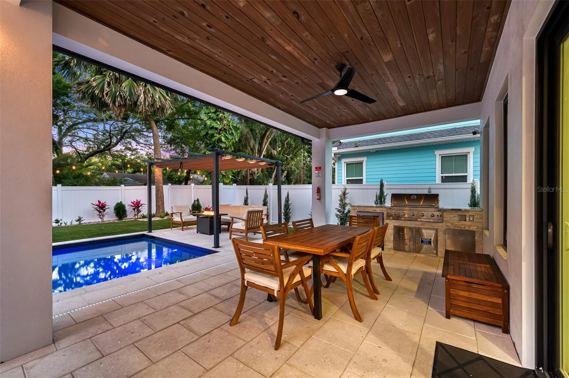 902 W Plymouth Street Tampa FL 33603