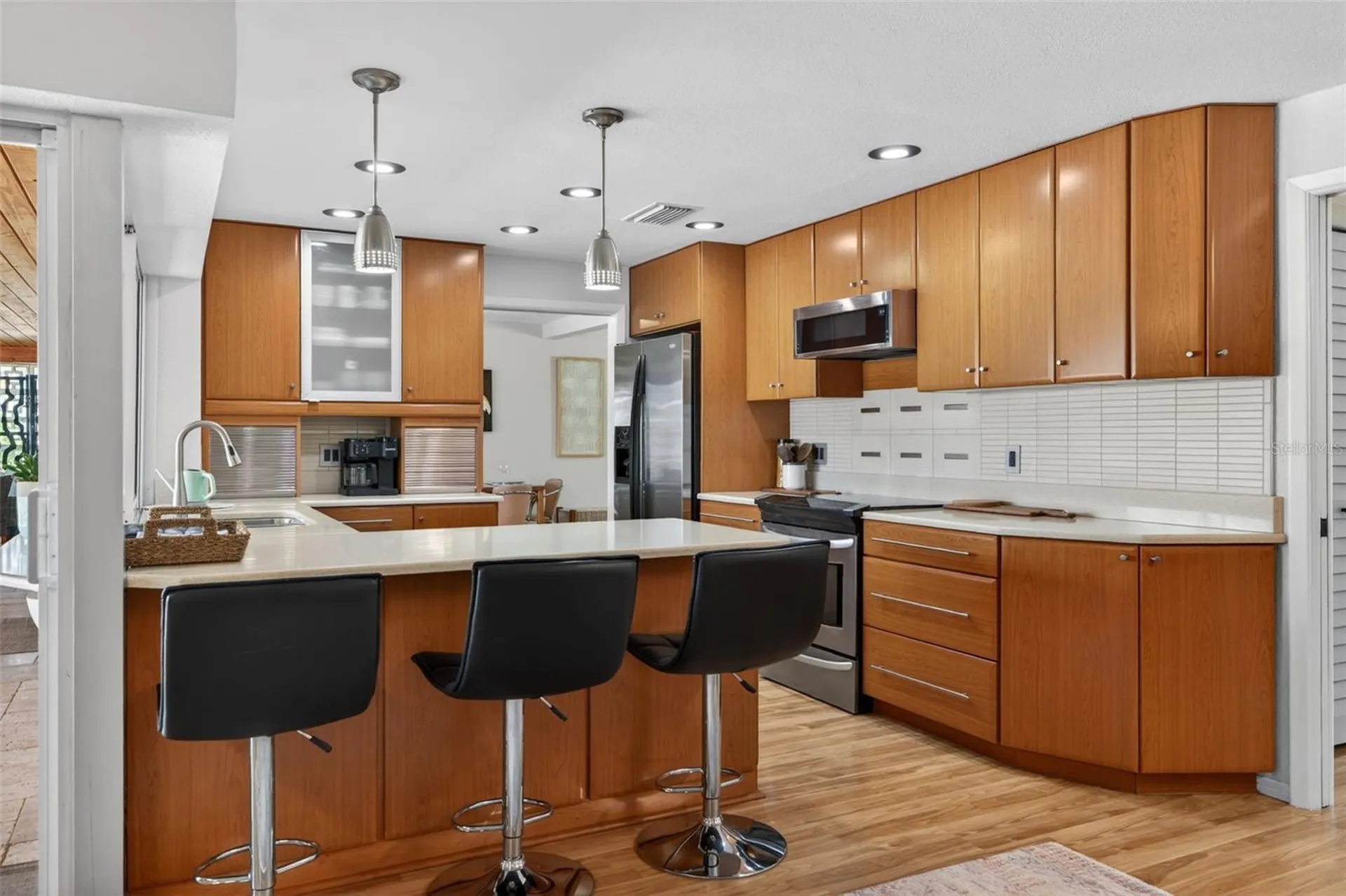 4461 38th Way S St Petersburg FL 33711