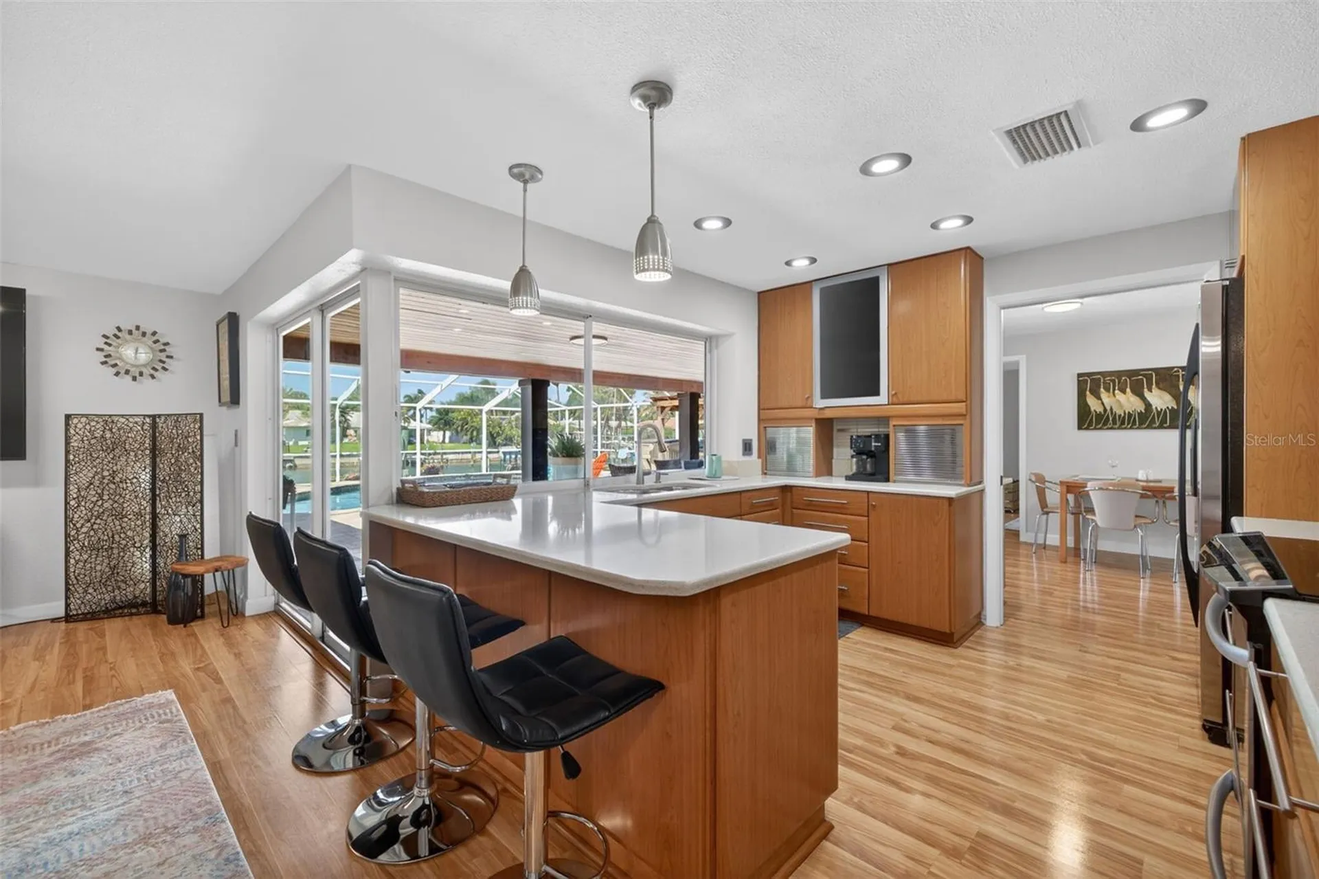 4461 38th Way S St Petersburg FL 33711