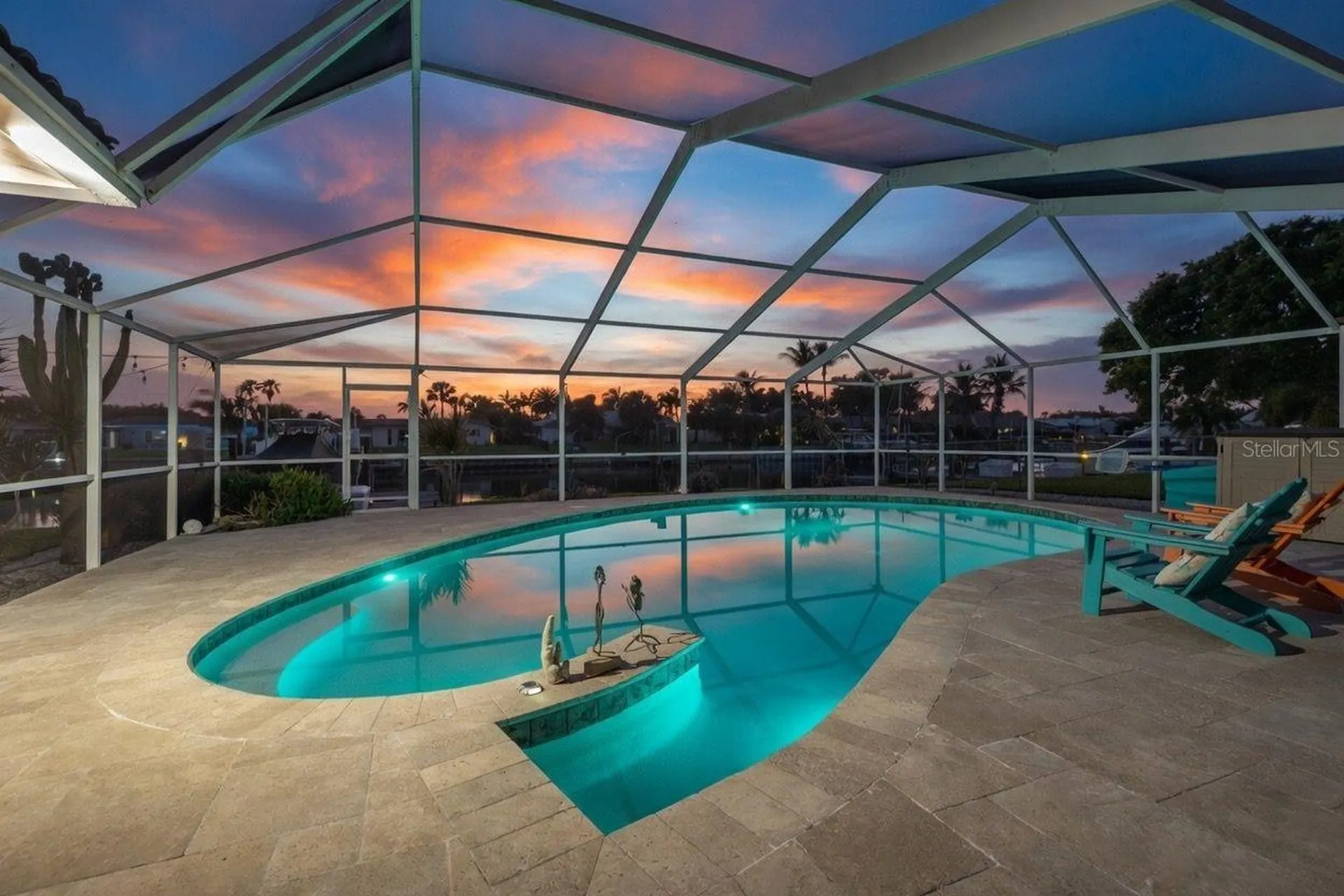4461 38th Way S St Petersburg FL 33711