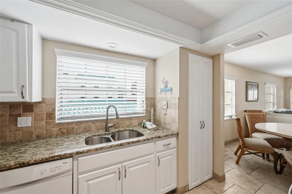 5962 Midnight Pass Road Sarasota FL 34242