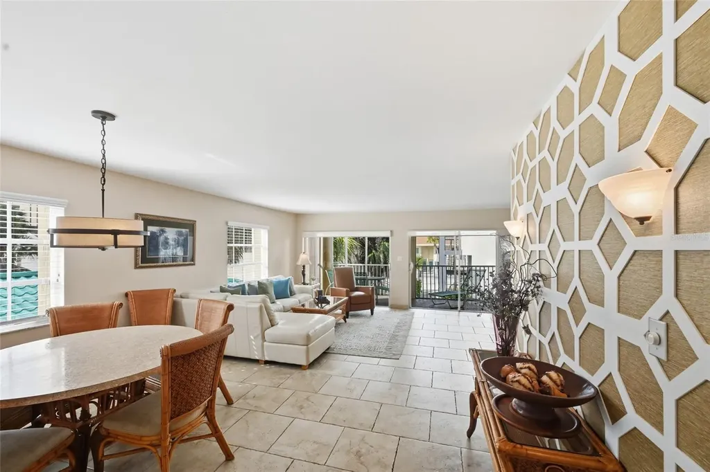 5962 Midnight Pass Road Sarasota FL 34242