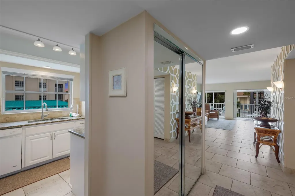 5962 Midnight Pass Road Sarasota FL 34242