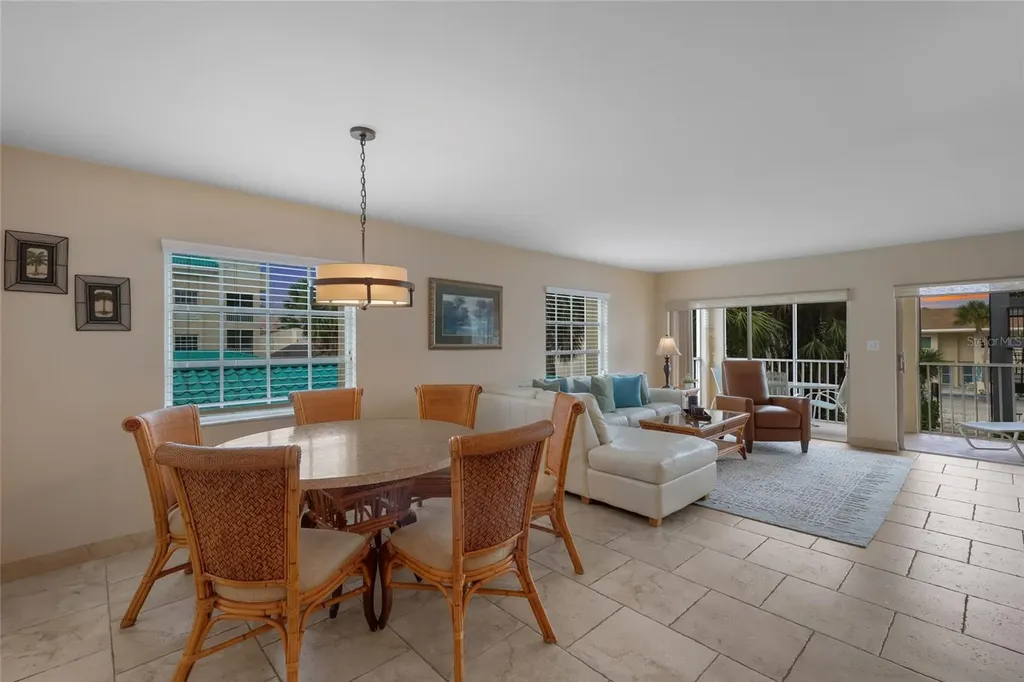 5962 Midnight Pass Road Sarasota FL 34242
