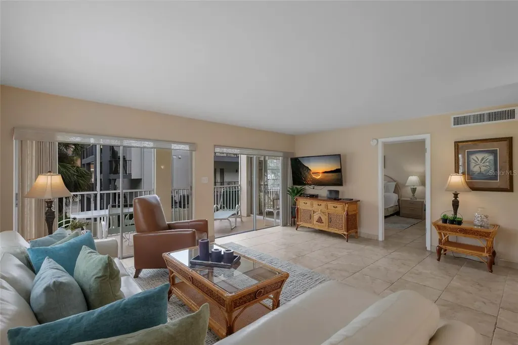 5962 Midnight Pass Road Sarasota FL 34242
