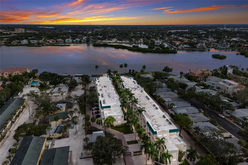 5962 Midnight Pass Road Sarasota FL 34242