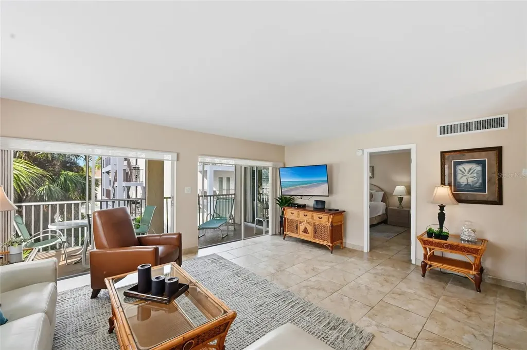 5962 Midnight Pass Road Sarasota FL 34242