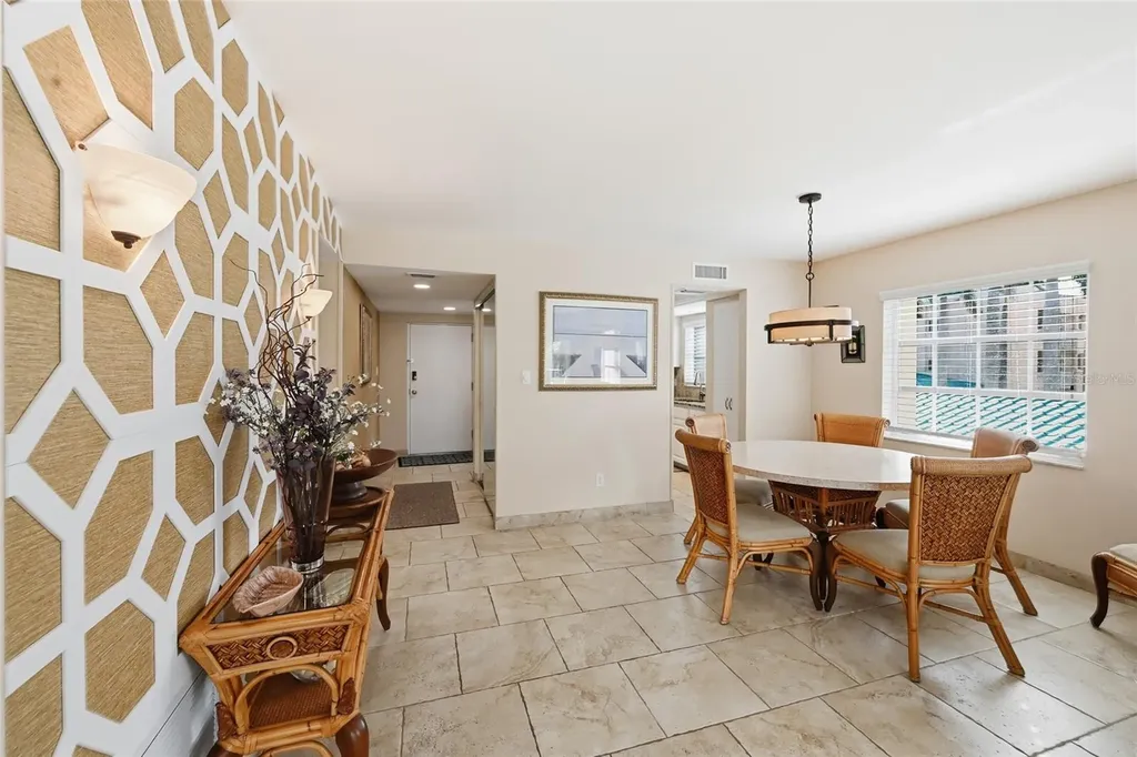 5962 Midnight Pass Road Sarasota FL 34242