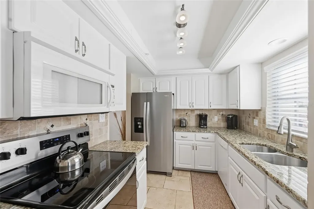 5962 Midnight Pass Road Sarasota FL 34242