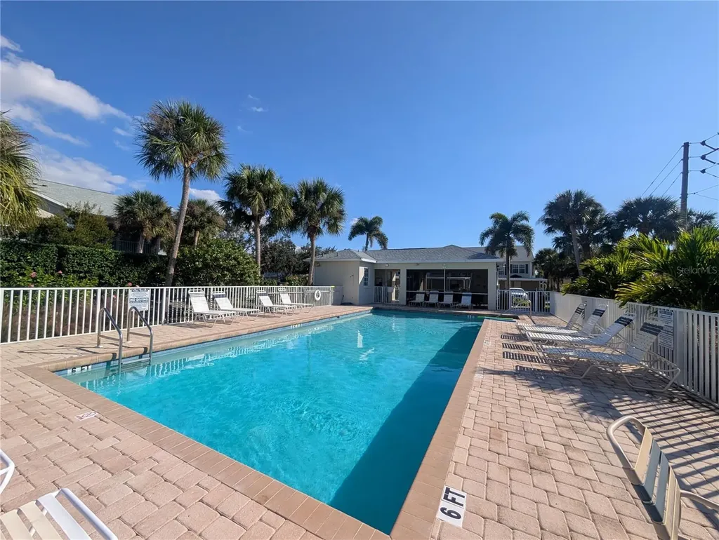 432 Sunset Lake Boulevard Venice FL 34292