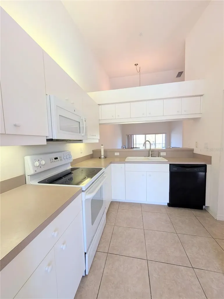 432 Sunset Lake Boulevard Venice FL 34292