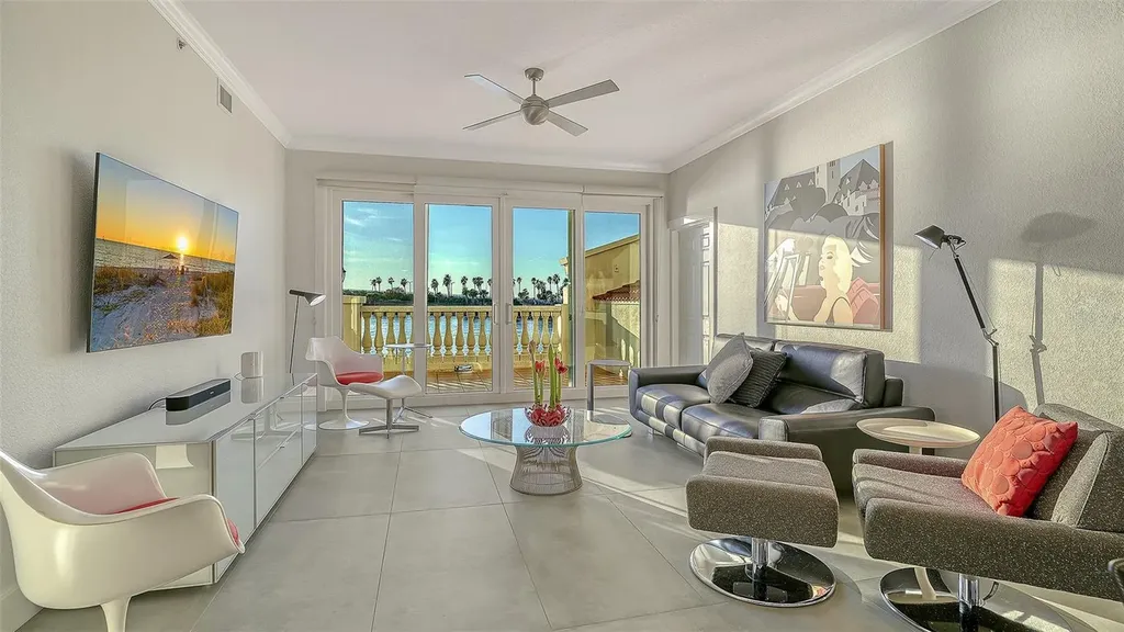166 Golden Gate Point Sarasota FL 34236